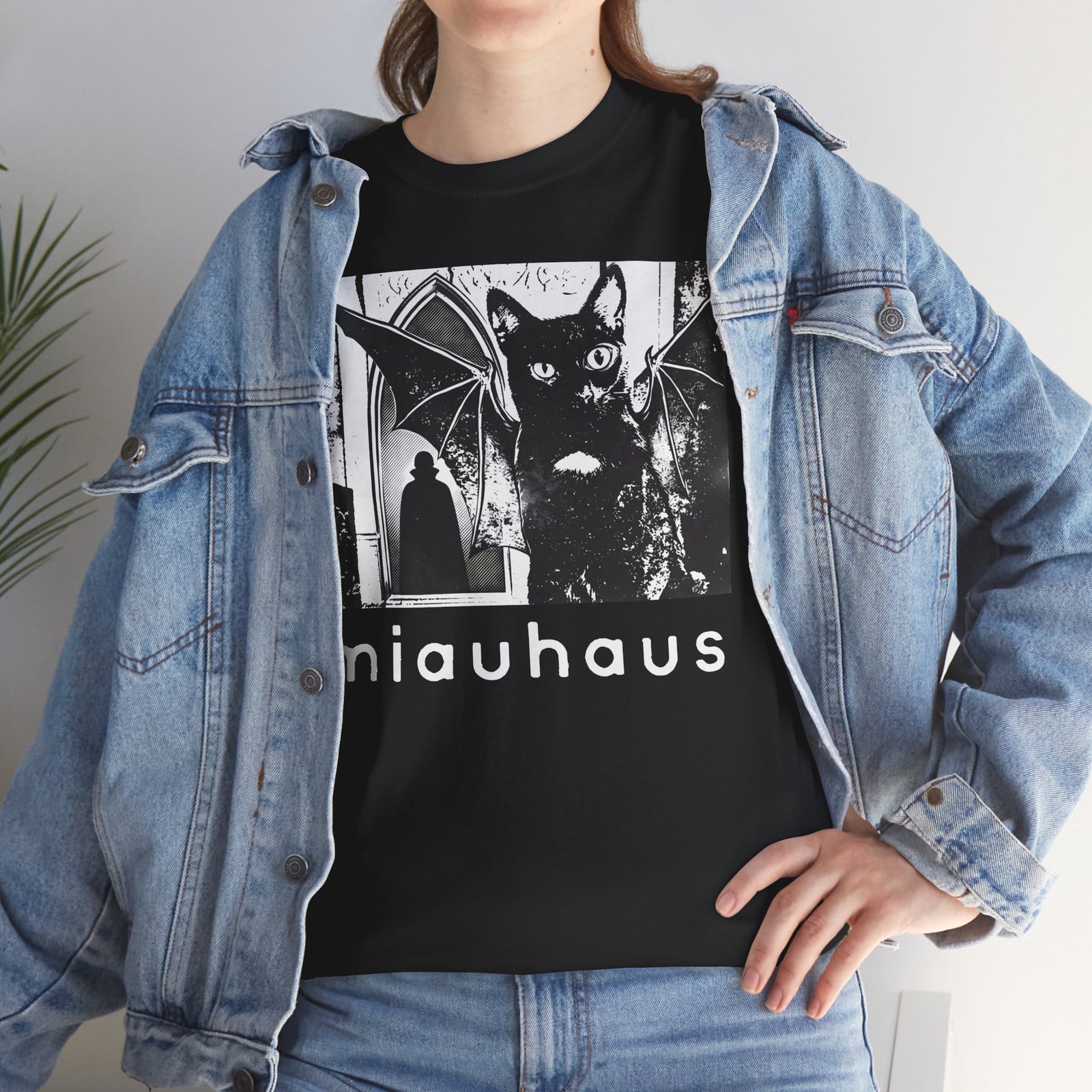 Miauhaus Black Cat T-Shirt