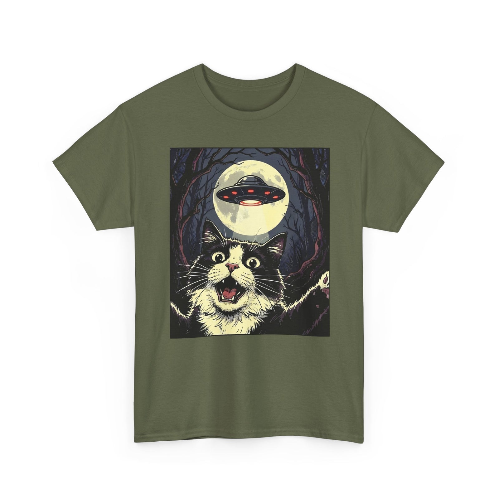 Cat Selfie With UFO T-Shirt