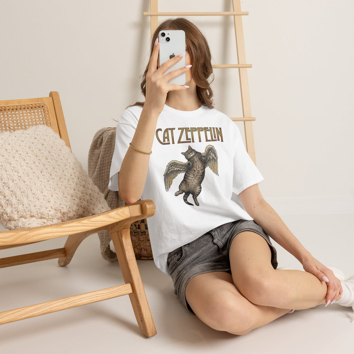 Cat-Zeppelin T-Shirt — Whimsical Cat Airship Design