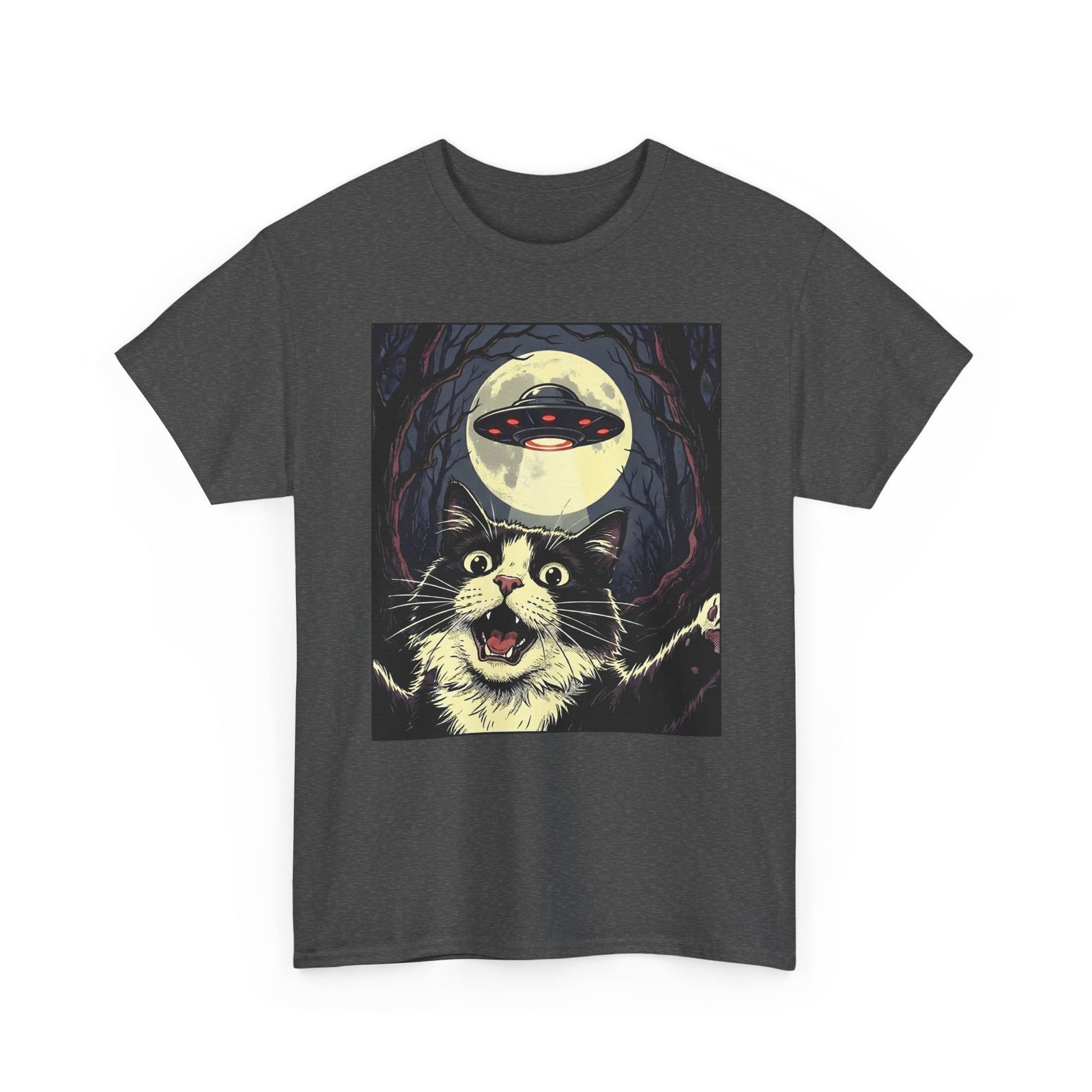 Cat Selfie With UFO T-Shirt
