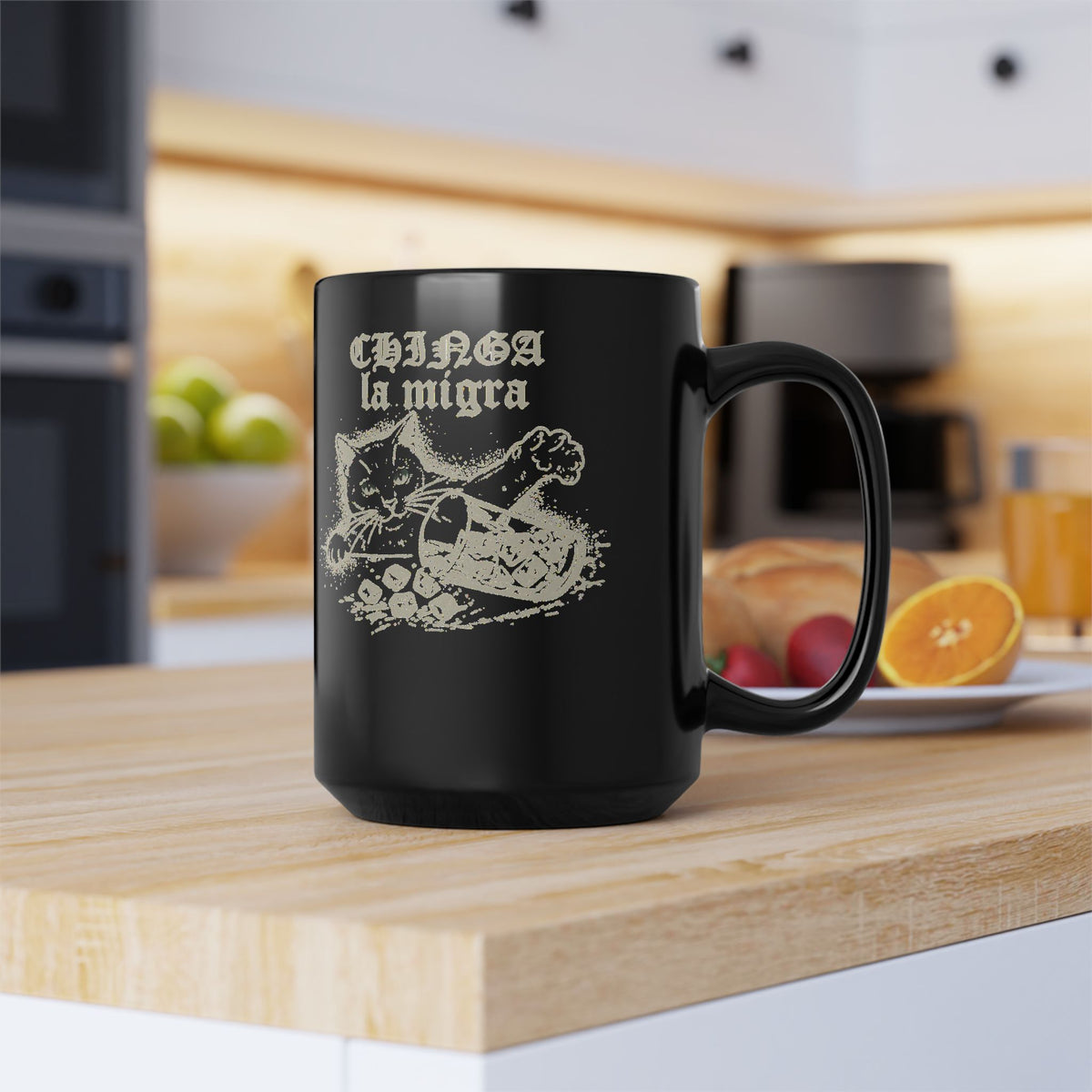 Chinga la migra Cat Black Mug